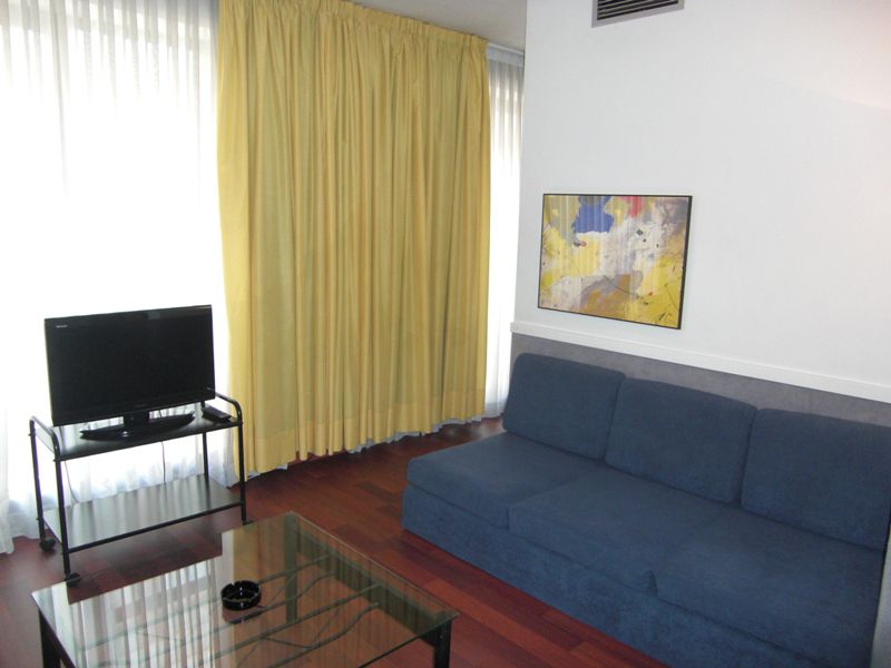 Apartamentos Descartes Barcelona Phòng bức ảnh